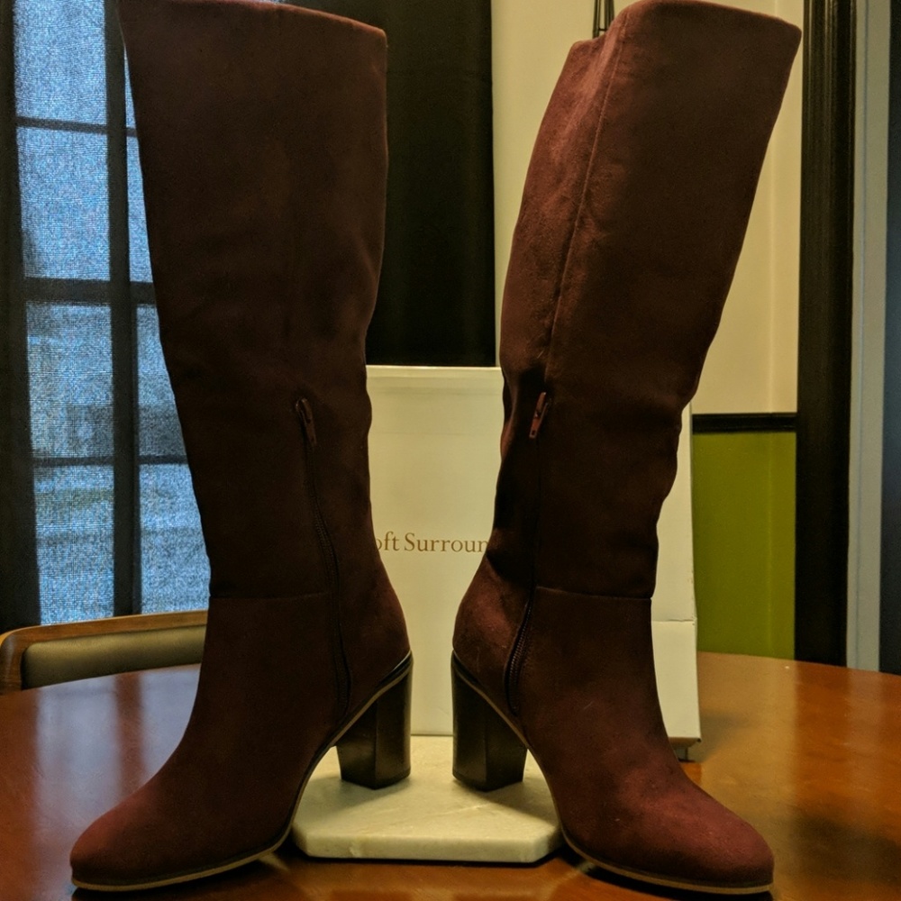 Soft Surrounding Brynn Suede Berry Boots